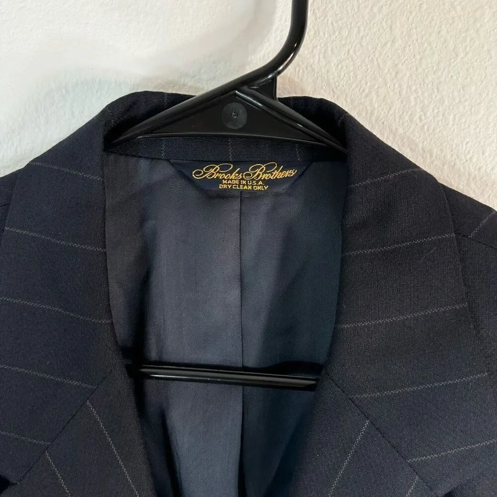 Brooks Brothers item brooks